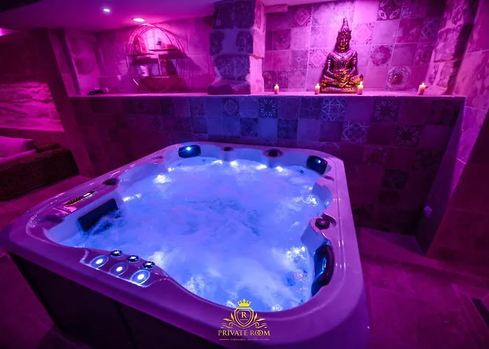 L\'Excellence Avignon - Suite Luxe Sauna, Hammam & Jaccuzzi